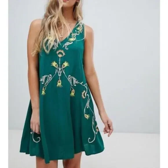 Free People Intimately Embroidered Mini Sleevless Crepe Tunic Dress EUC Sz M - Picture 12 of 16